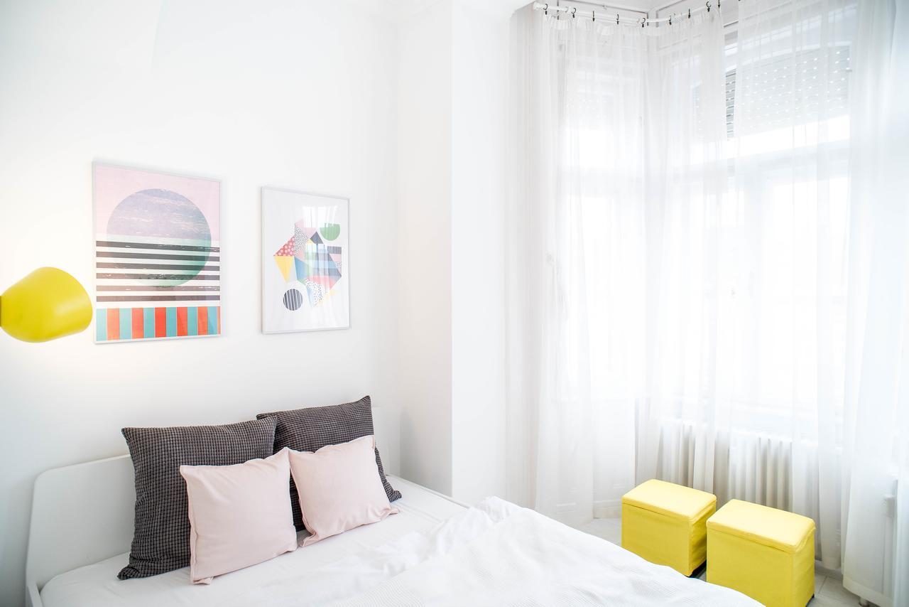 Nine Trees Apartment Budapest Esterno foto